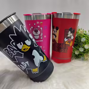 Vaso con destapador y corneta 2