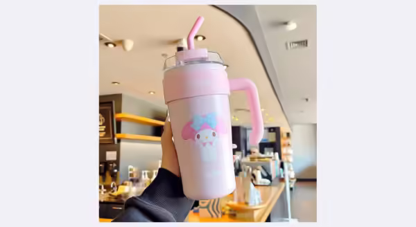 Vaso con pitillo infantil